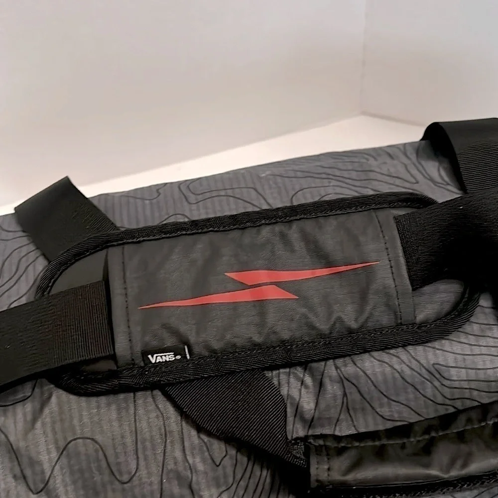 VANS X NATHAN FLORENCE Mala Duffle Vans Collab Nathan Florence Asphalt Black EUC